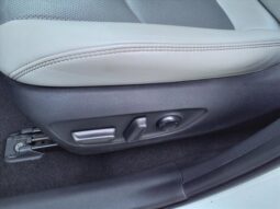 
										Toyota RAV4 Hybrid full									
