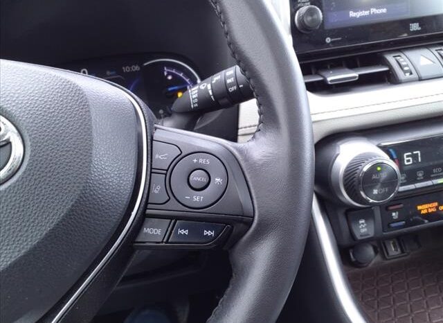 
								Toyota RAV4 Hybrid full									