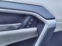 
										Toyota RAV4 Hybrid full									
