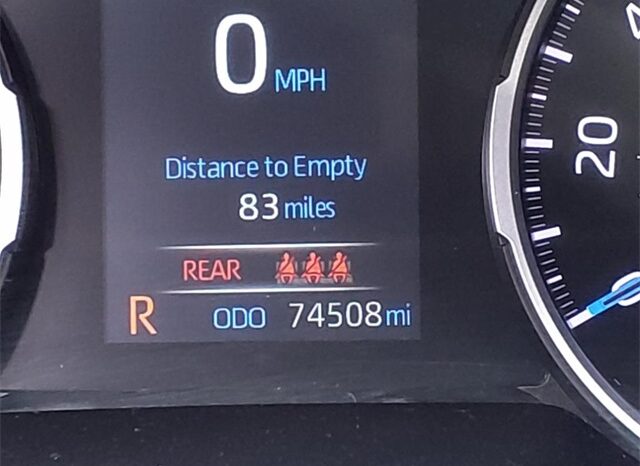 
								Toyota RAV4 Hybrid full									