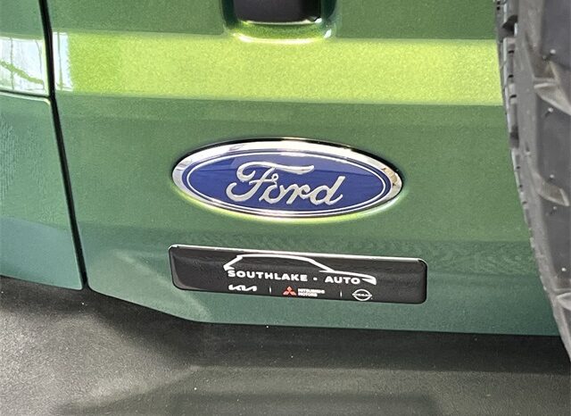 
								Ford Bronco full									