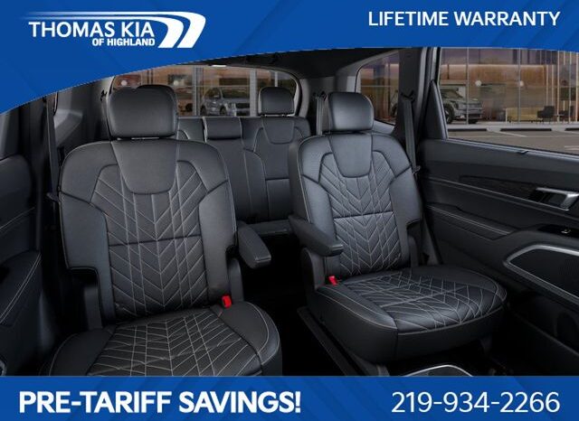 
								Kia Telluride full									