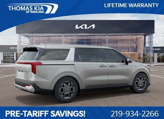 
								Kia Carnival Hybrid full									