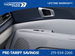 
										Kia Carnival Hybrid full									