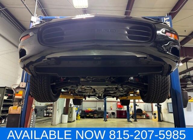 
								Chevrolet Camaro full									
