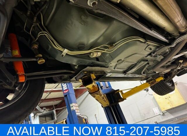 
								Chevrolet Camaro full									