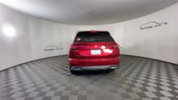 
										Mitsubishi Outlander full									