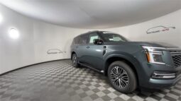 
										Nissan Armada full									