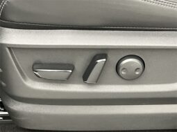 
										Nissan Armada full									