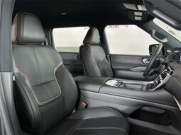 
										Nissan Armada full									