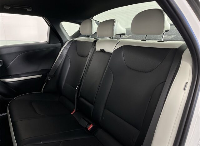 
								Kia K4 full									