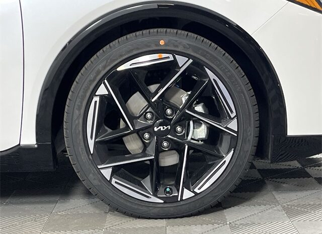 
								Kia K4 full									