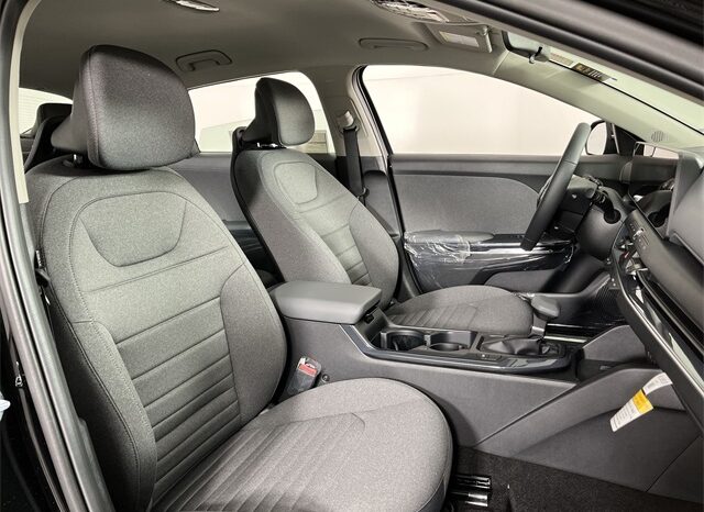 
								Kia K4 full									