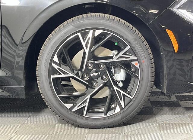 
								Kia K5 full									