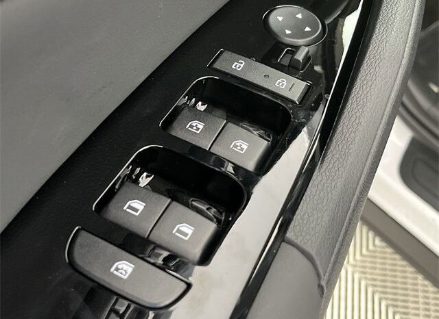 
 Kia Sportage full									