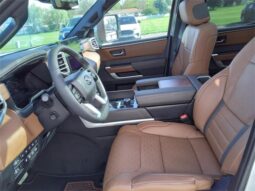 
										Toyota Tundra Hybrid full									