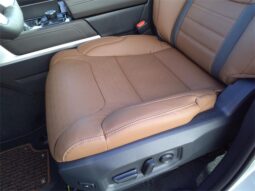 
										Toyota Tundra Hybrid full									