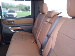 
										Toyota Tundra Hybrid full									