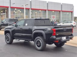 
										Toyota Tacoma Hybrid full									