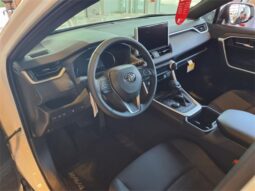 
										Toyota RAV4 Plug-In Hybrid full									
