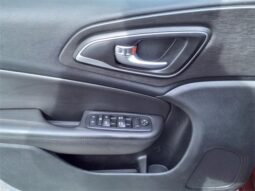 
										Chrysler 200 full									
