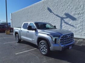 Toyota Tundra Hybrid