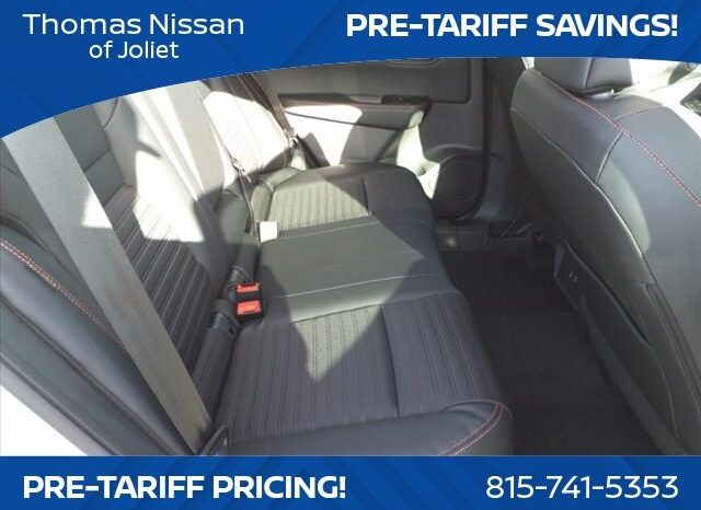 
								Nissan Rogue full									