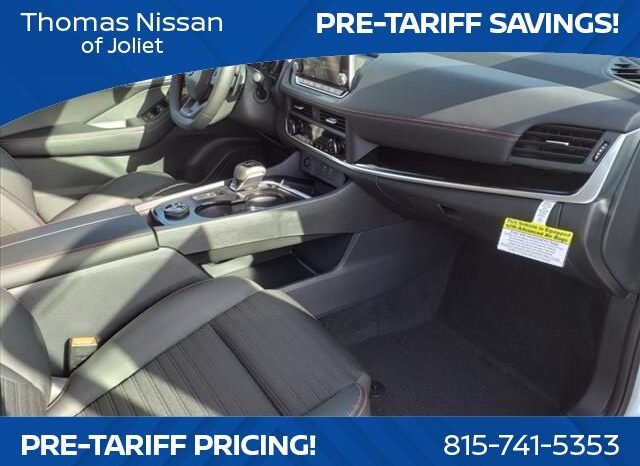 
								Nissan Rogue full									