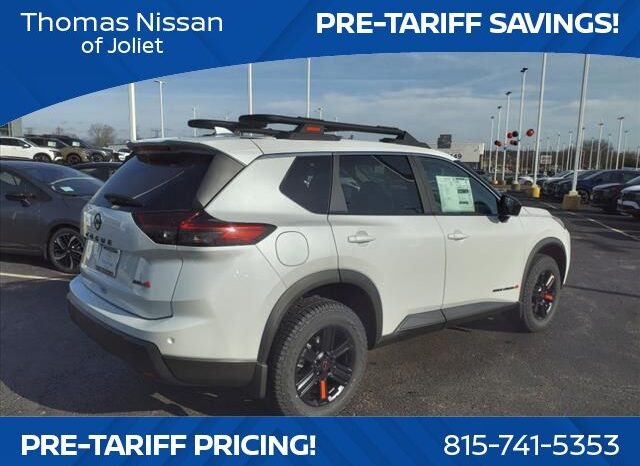 
								Nissan Rogue full									