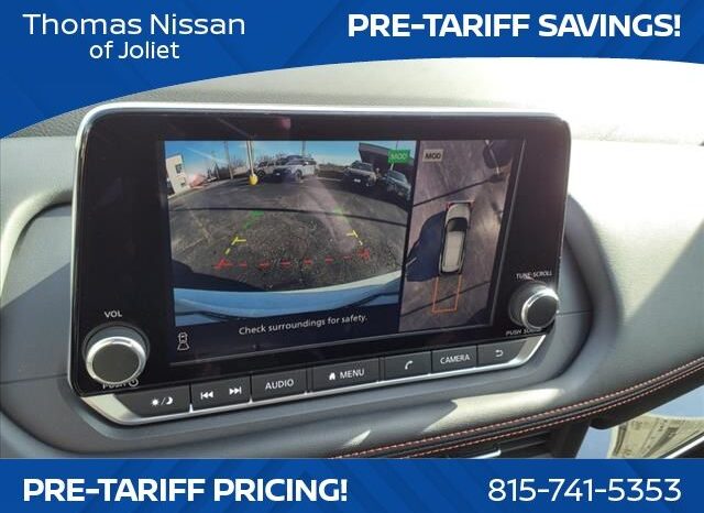 
								Nissan Rogue full									