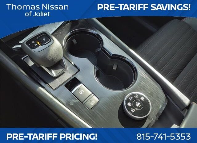 
								Nissan Rogue full									