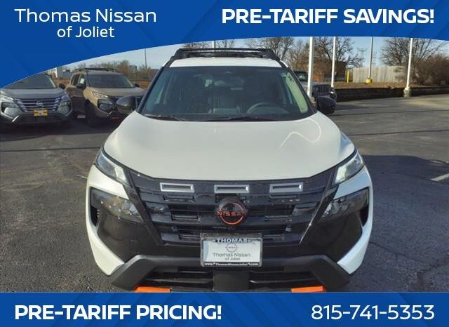 
								Nissan Rogue full									