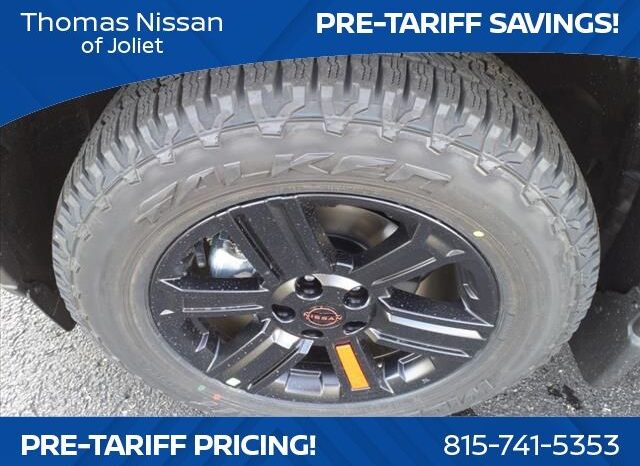 
								Nissan Rogue full									