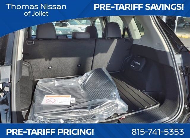 
								Nissan Rogue full									