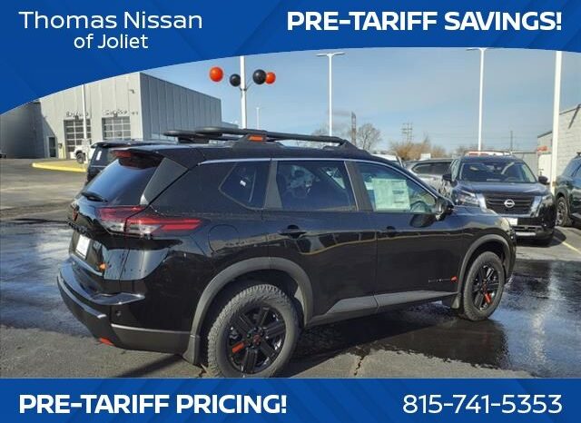 
								Nissan Rogue full									