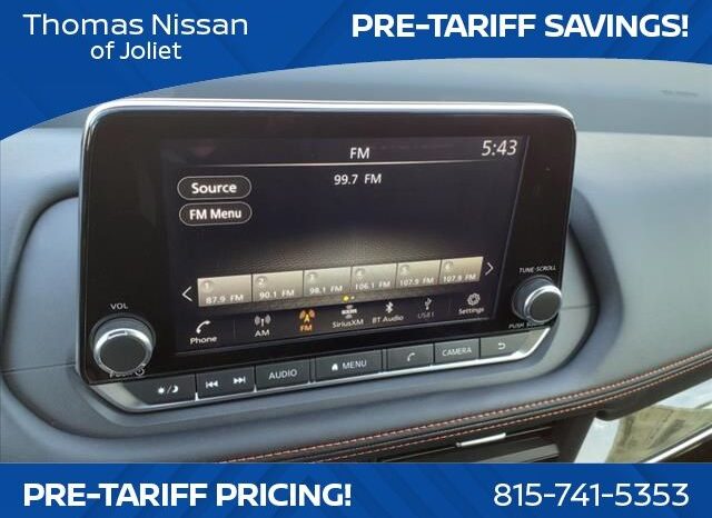 
								Nissan Rogue full									