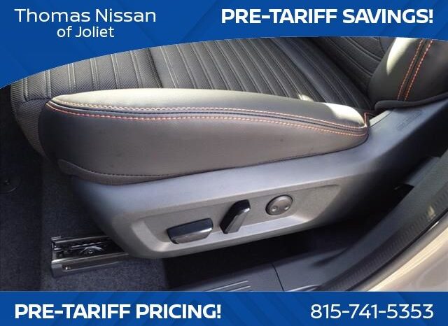
								Nissan Rogue full									