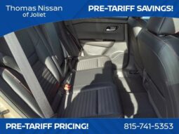 
										Nissan Rogue full									