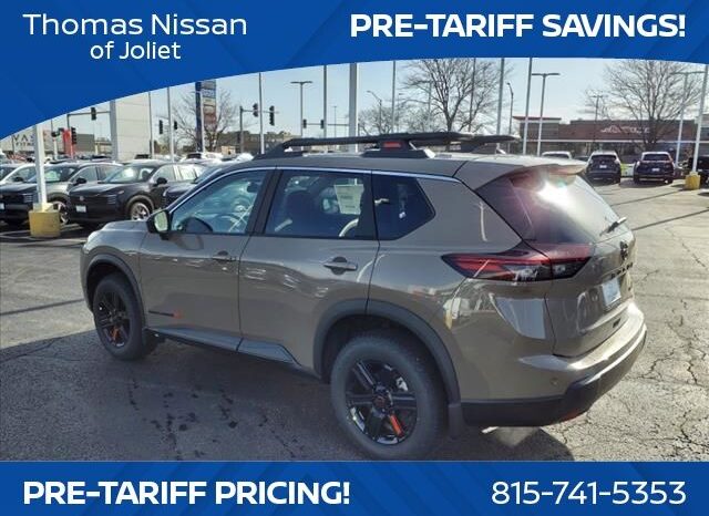 
								Nissan Rogue full									