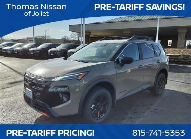 
								Nissan Rogue full									
