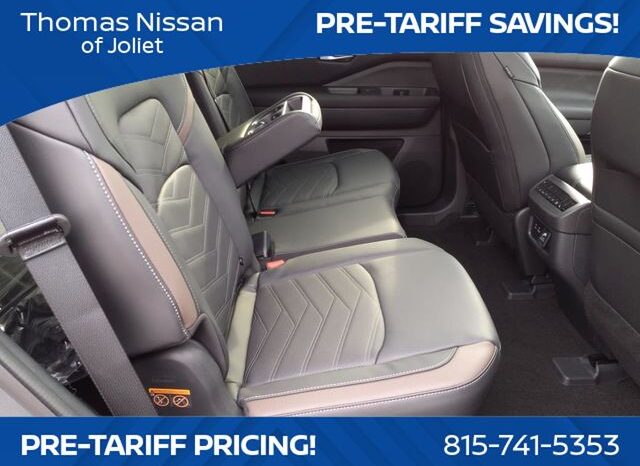 
								Nissan Pathfinder full									