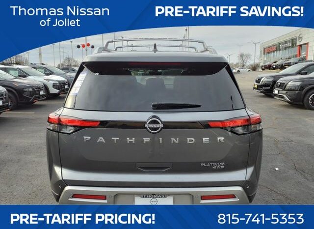 
								Nissan Pathfinder full									