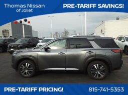 
										Nissan Pathfinder full									