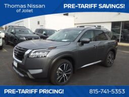 
										Nissan Pathfinder full									