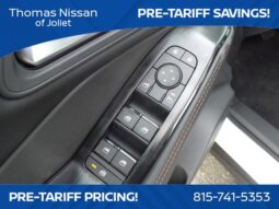 
										Nissan Rogue full									