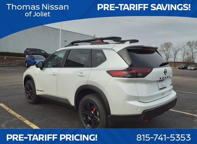 
								Nissan Rogue full									