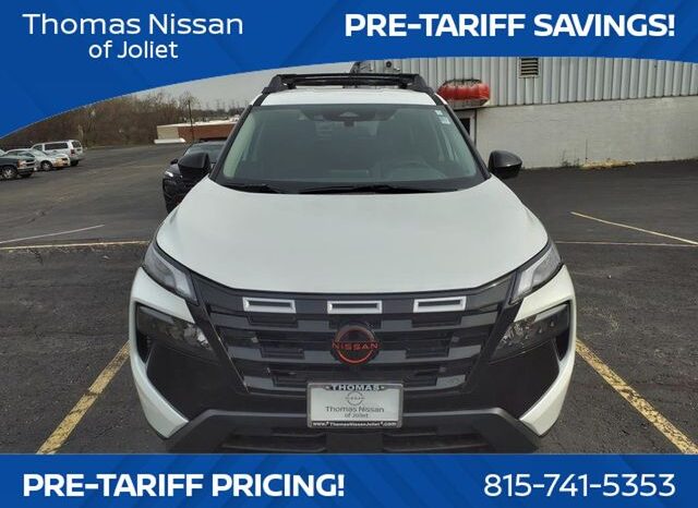 
								Nissan Rogue full									