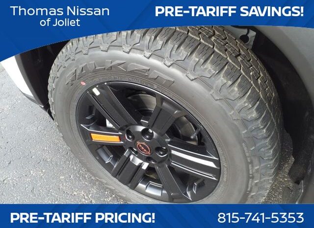
								Nissan Rogue full									