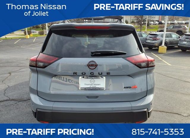 
								Nissan Rogue full									