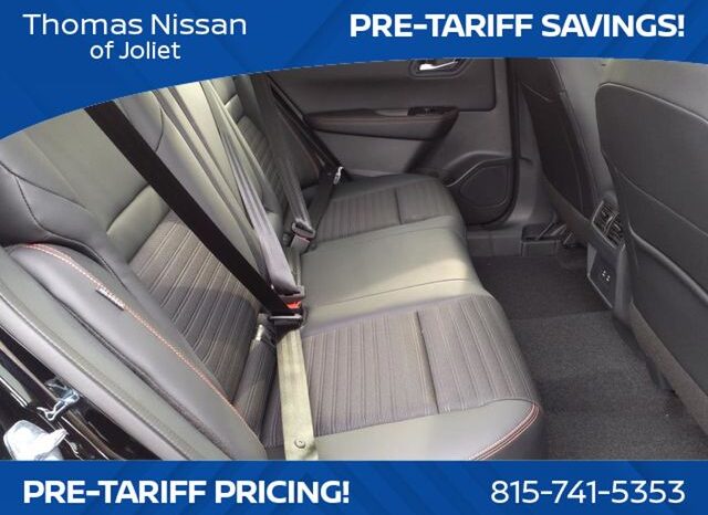 
								Nissan Rogue full									